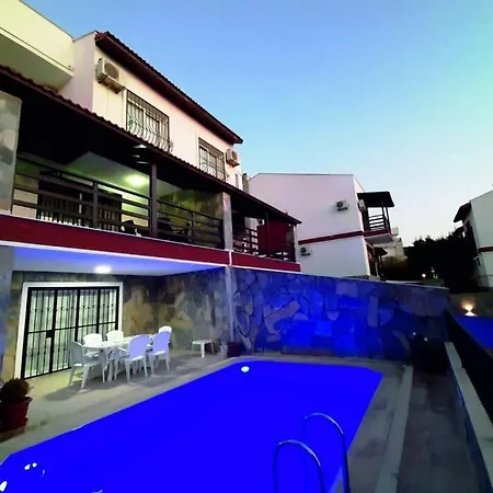 Дом отдыха Kusadasi Villa Lapis Millennium
